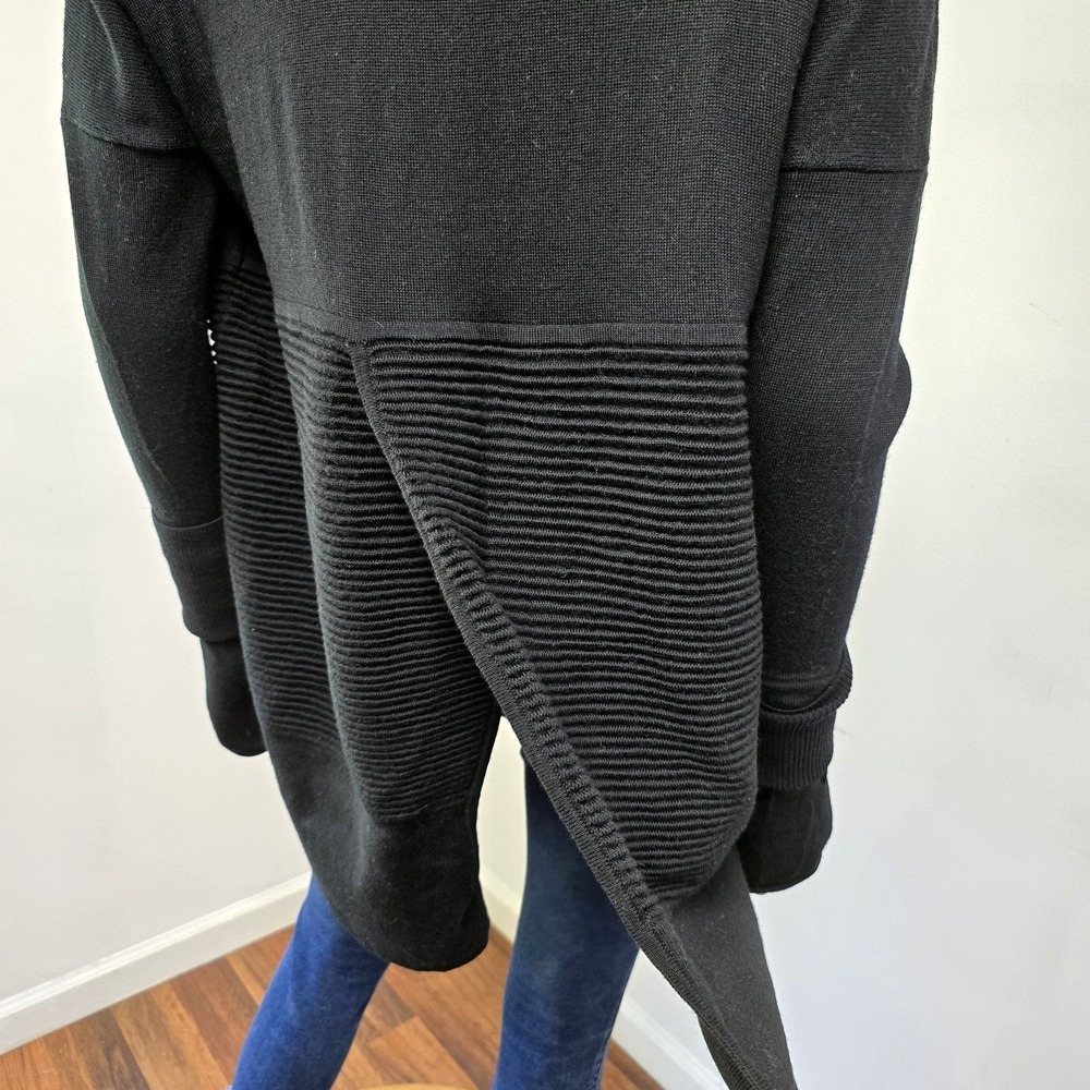 Lululemon Sit In Lotus Cardigan Sweater Merino Wool Blend Size L Black 46" Chest - Picture 8 of 9